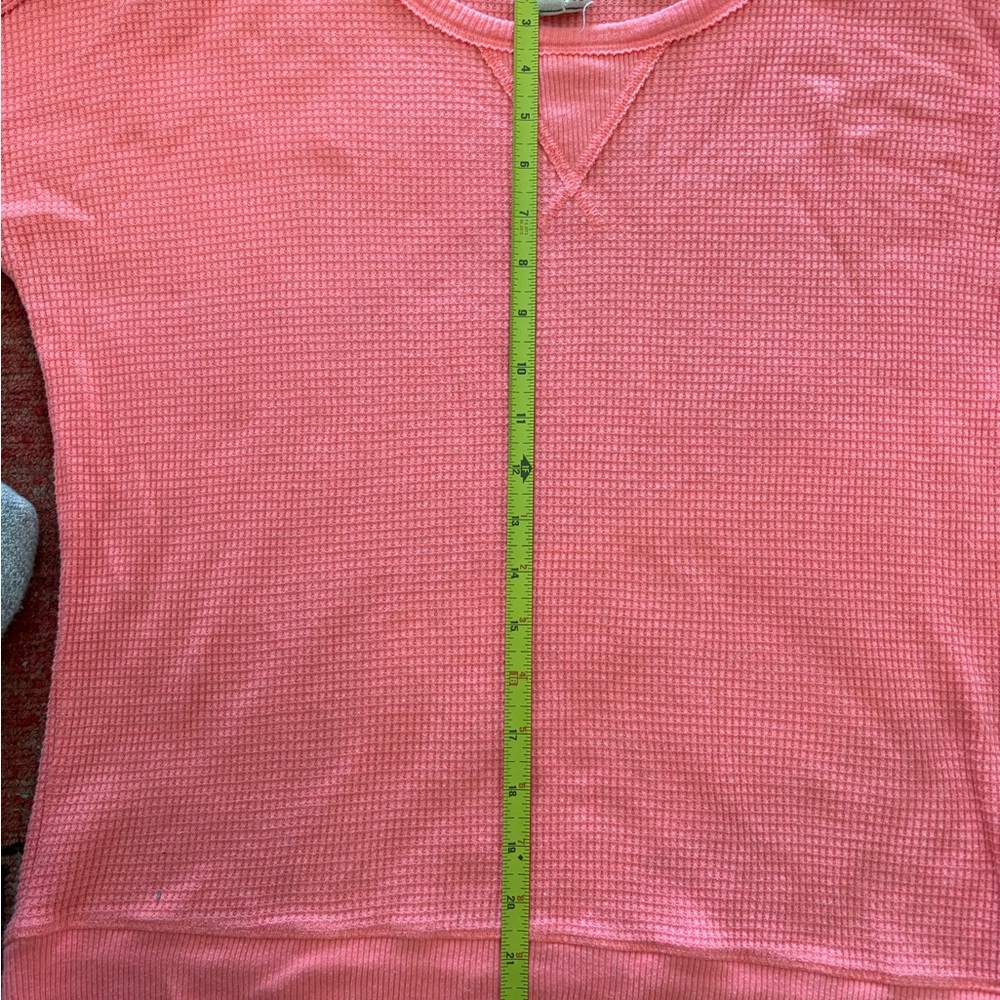 We the free (free people) long sleeve size medium - Picture 6 of 9